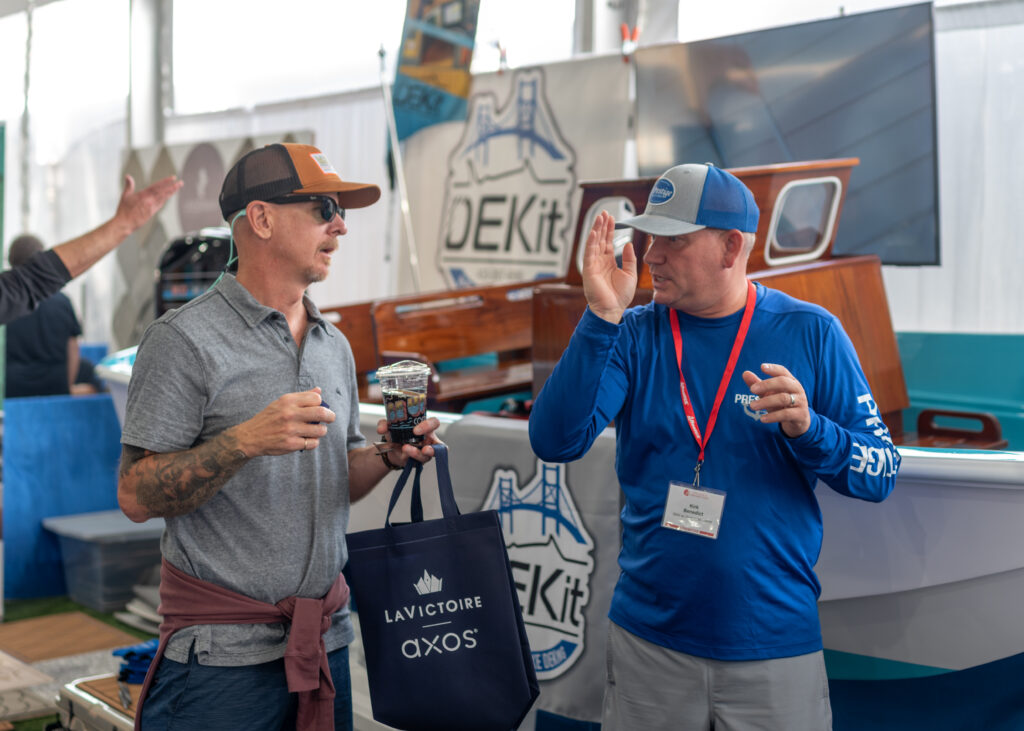 Exhibitor & Attendee